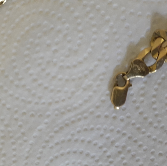 Gold jewelry bundle of (4) unisex - Picture 9 of 16